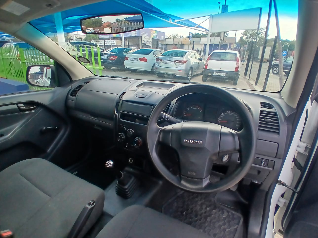 
								2022 Isuzu D-Max Single Cab 2.5 full									