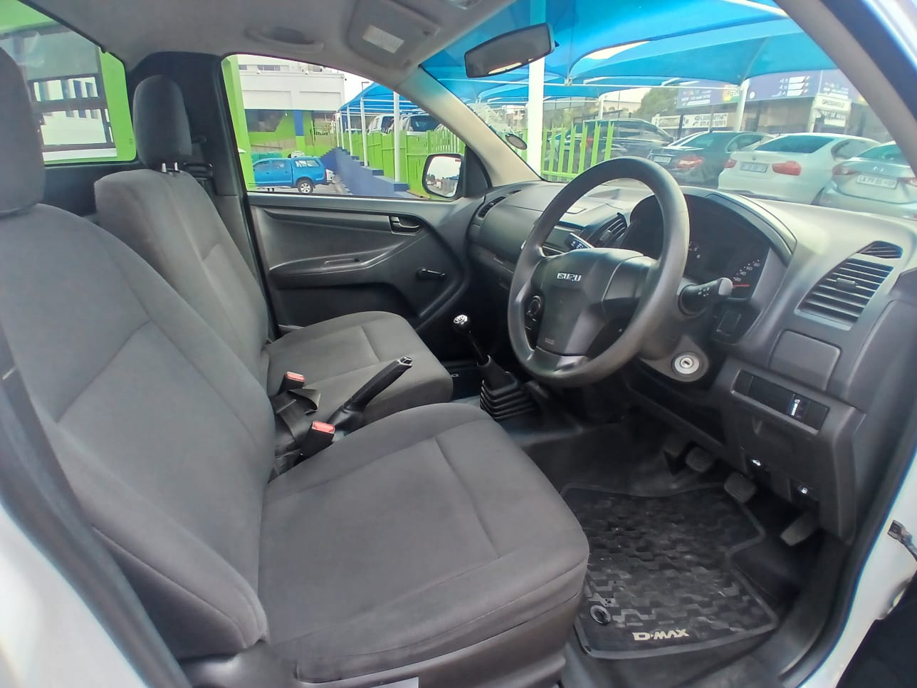 
								2022 Isuzu D-Max Single Cab 2.5 full									