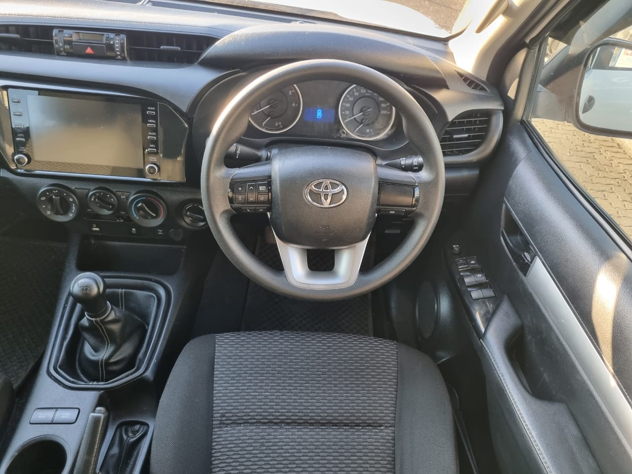 
								2020 Toyota Hilux 2.4 GD-6 4×4 Double Cab full									