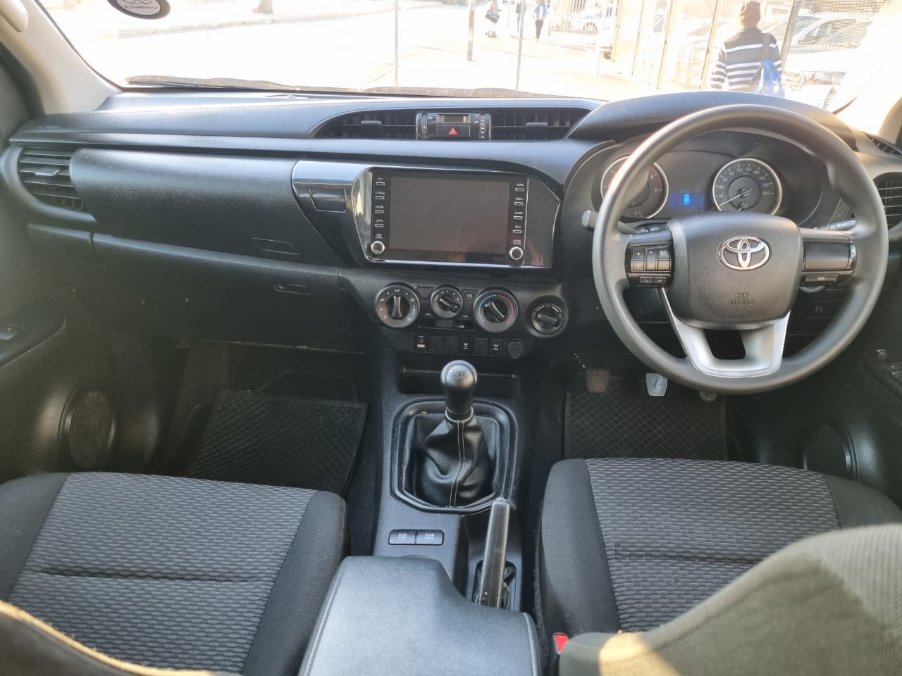 
								2020 Toyota Hilux 2.4 GD-6 4×4 Double Cab full									