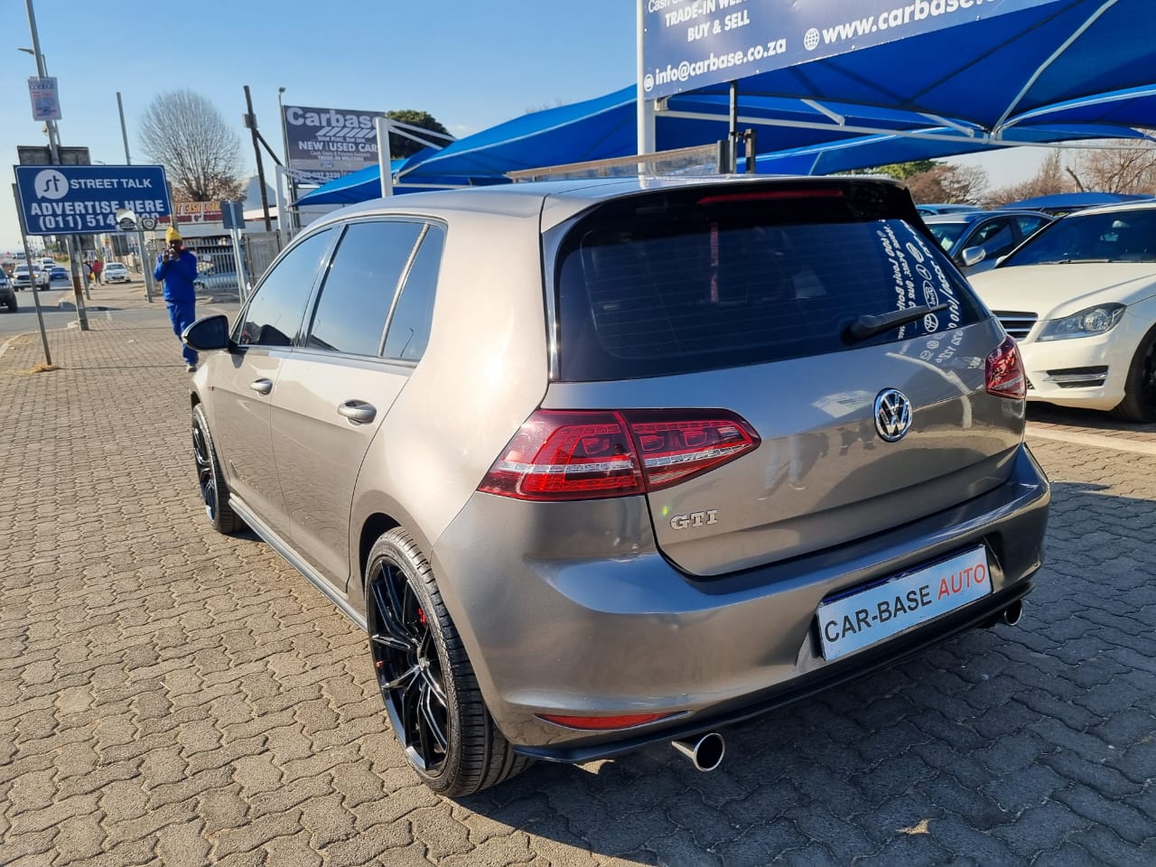 
								Golf 7 GTI 2.0 full									